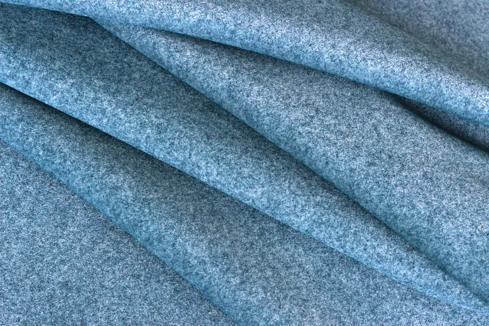 AURA 10 Indigo —  DIVOTEX