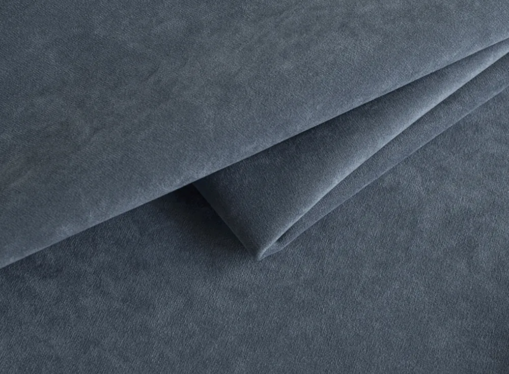 NESSI 7 Denim —  DIVOTEX