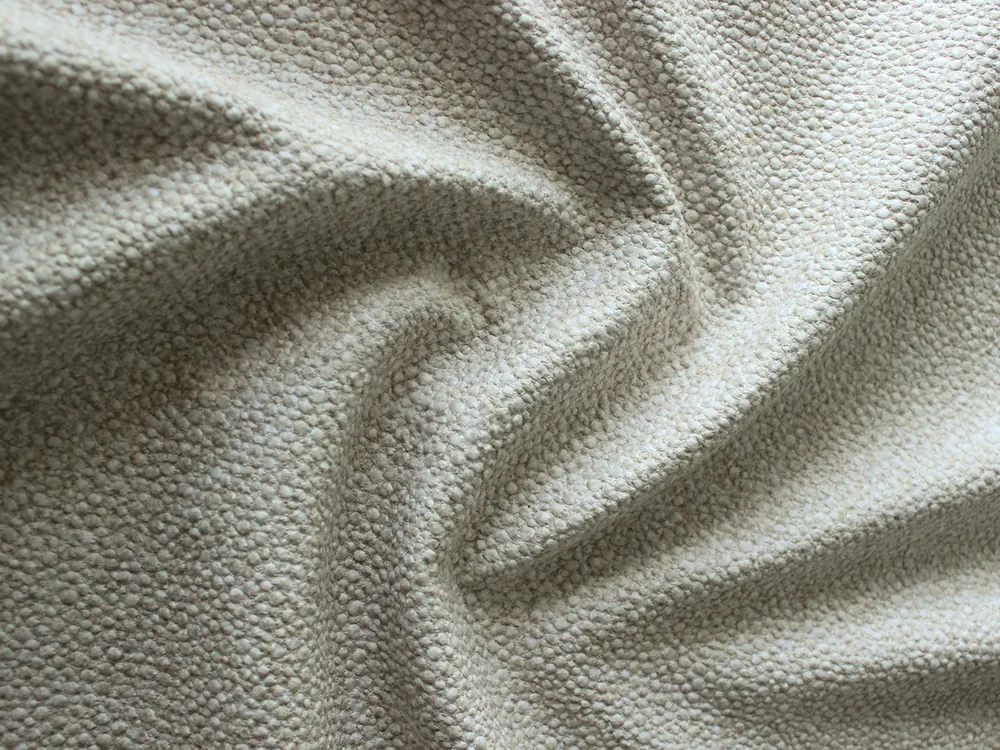 RUNO 01 Cream —  DIVOTEX